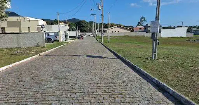 Terreno à venda, 240 m² por r$ 95.000,00 - ubatiba - maricá/rj
