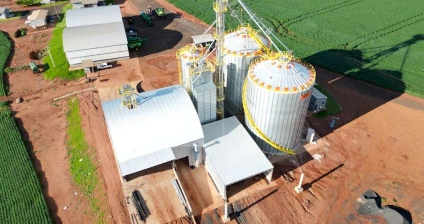 FAZENDA COM 160 ALQUEIRES PARA LAVOURAS EM TUPACIGUARA-MG