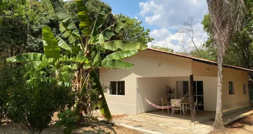 Ótima chácara com 4 hectares em condomínio residencial em alto paraíso-go