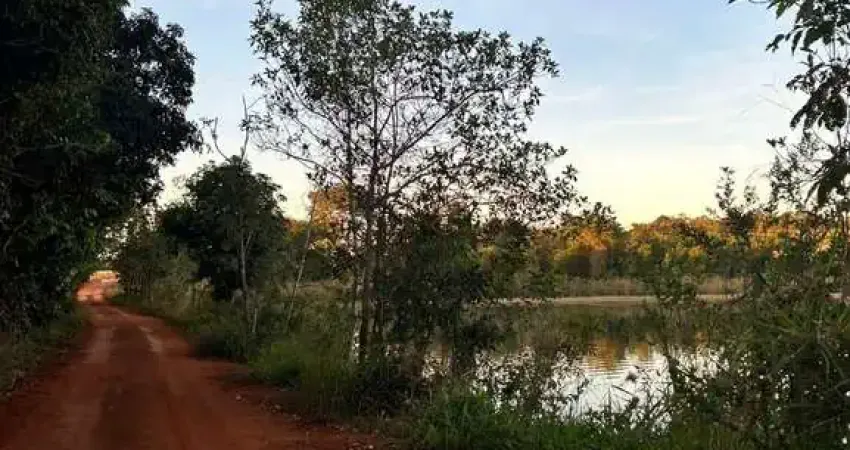 Sítio de 3 alqueires bem localizado no município de araporã-mg