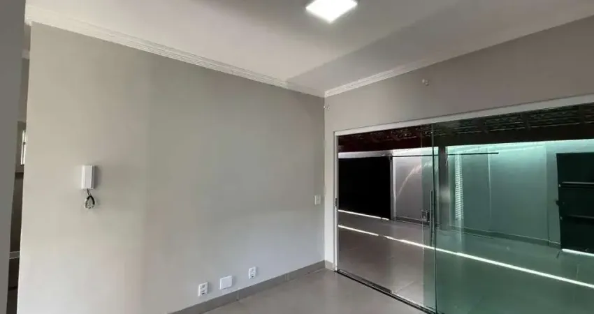 Casa com dois quartos em 130 m² no jardim europa em uberlândia-mg