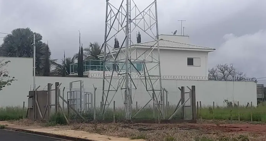 Bela casa com 450 m² com area de lazer e gourmet no jardim sul em uberlândia-mg