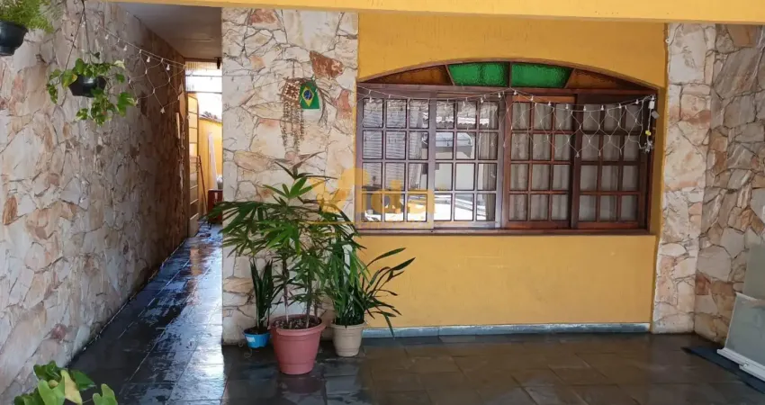 Casa à venda em pestana - osasco com 03 quartos (02 suítes) e 02 vagas de garagem