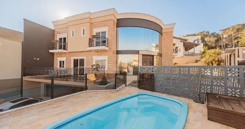 Casa com 4 quartos à venda no Bom Retiro, Joinville