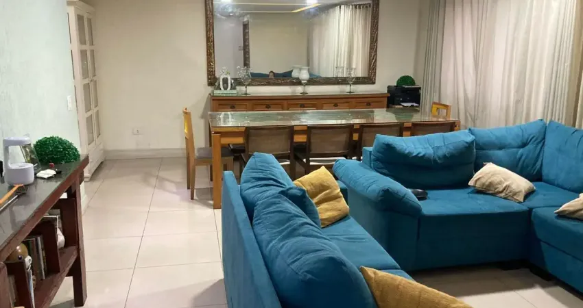 Sobrado maravilhoso com 3 dormitórios , 3 vagas, 1 suíte e banheira de hidro massagem