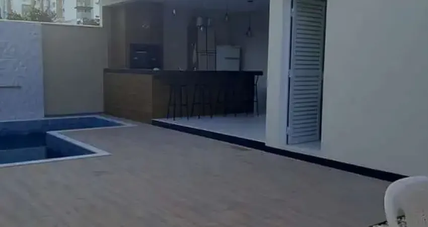 Casa com 3 quartos à venda em Pedra Branca, Palhoça 