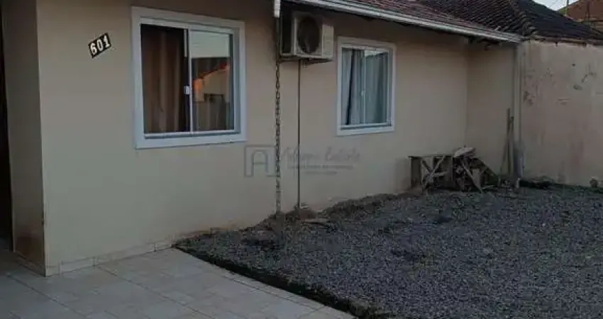 Casa à venda em Joinville, Ulysses Guimarães, com 3 quartos, com 70 m²