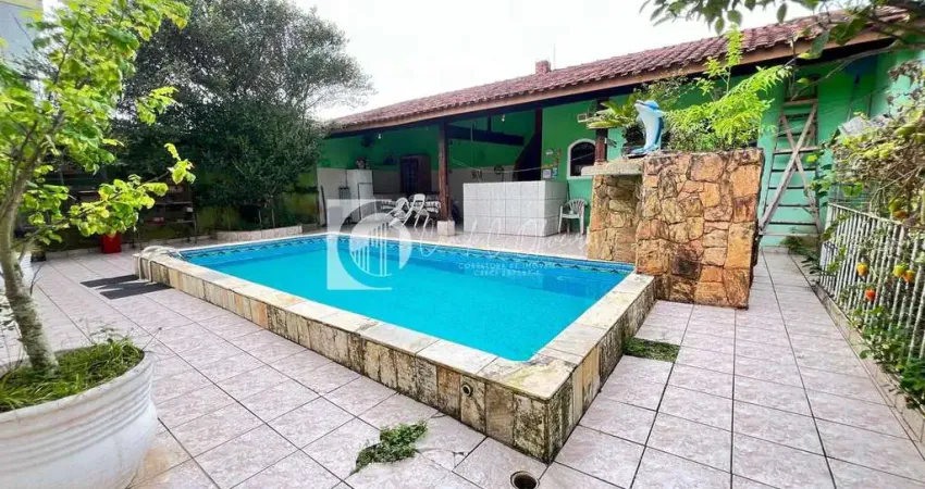 Casa isolada 400 metros praia,3 dorms,piscina, edícula, flórida