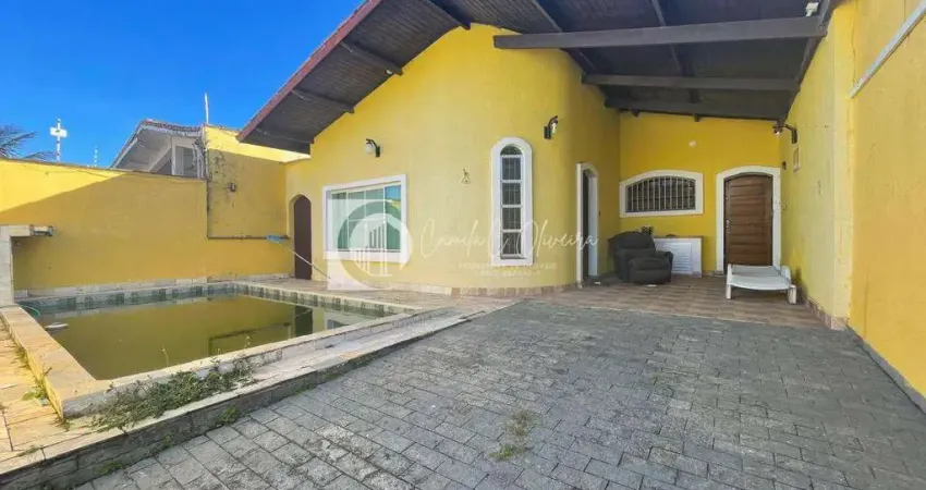 Locação 50 metros da praia casa isolada piscina 3 dorms,peruíbe