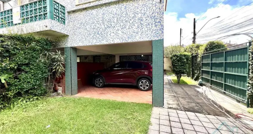 Apartamento para Venda em Teresópolis, VÁRZEA, 4 dormitórios, 1 suíte, 4 banheiros, 2 vagas
