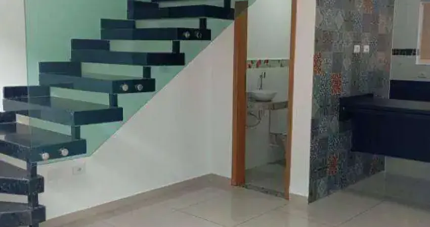 Casa com 3 dormitórios à venda, 68 m² por R$ 320.000,00 - Maracanã - Praia Grande/SP