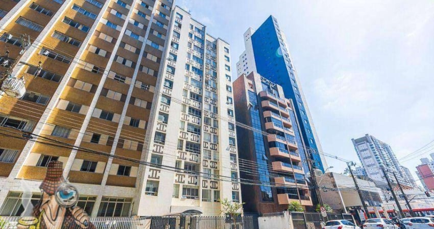 Apartamento com 1 dormitório à venda, 42 m² por R$ 370.000,00 - Centro - Curitiba/PR