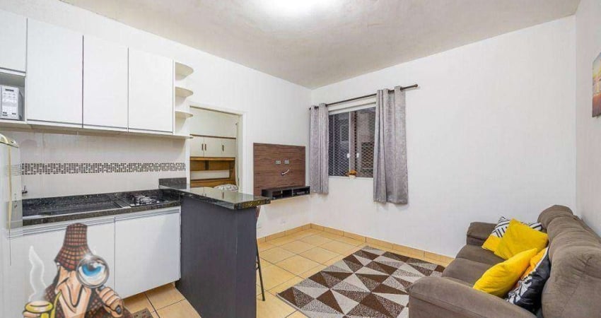 Apartamento com 1 dormitório para alugar, 43 m² por R$ 2.210,99/mês - Centro - Curitiba/PR