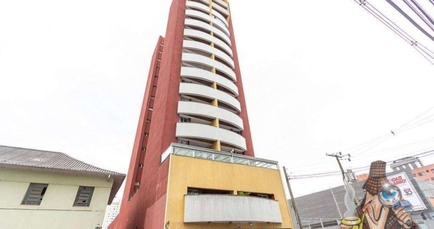 Apartamento com 1 dormitório para alugar, 43 m² por R$ 1.600,00/mês - Centro - Curitiba/PR