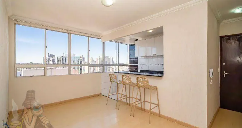 Apartamento com 2 dormitórios à venda, 58 m² por R$ 375.000,00 - Centro - Curitiba/PR