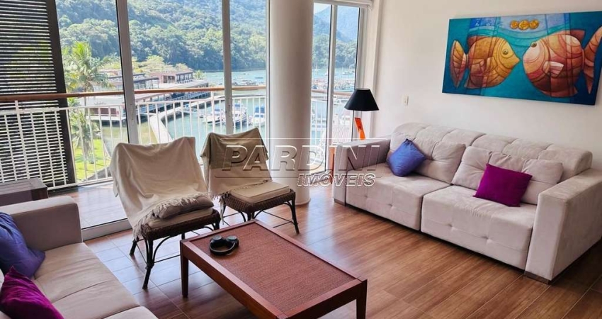 Apartamento alto padrão frente ao mar e próximo das marinas no Saco da Ribeira em Ubatuba!