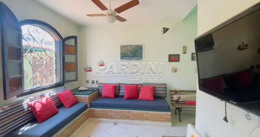 Lindo sobrado em condomínio, com 2 dormitórios e churrasqueira, na praia do lázaro em ubatuba!