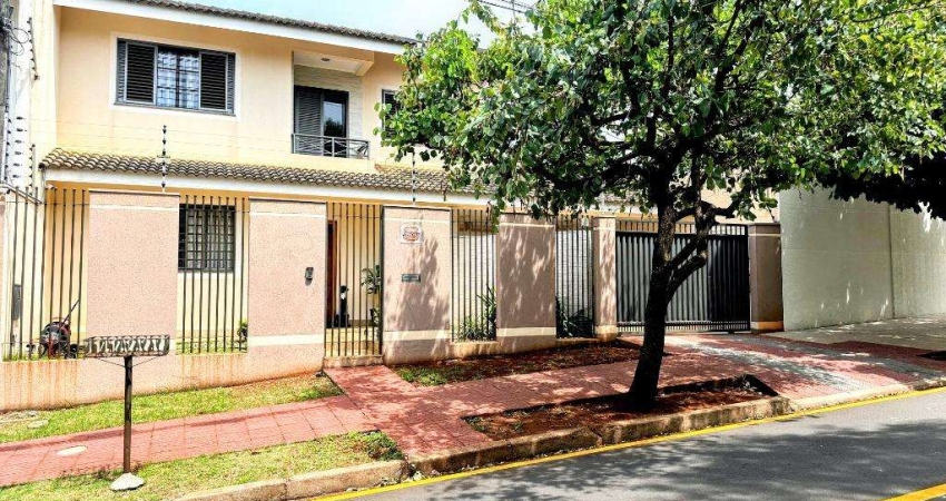 Sobrado com 171.32 m² e 4 Quartos à Venda no Jardim Novo Horizonte - Maringá