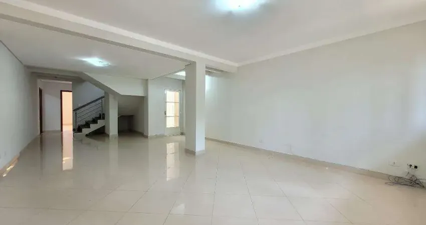 Sobrado para alugar em Maringá, Residencial Moreschi, com 5 quartos, com 310.71 m²