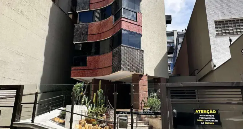 Apartamento com 224.97 m² e 4 Quartos à Venda na Zona 01 - Maringá