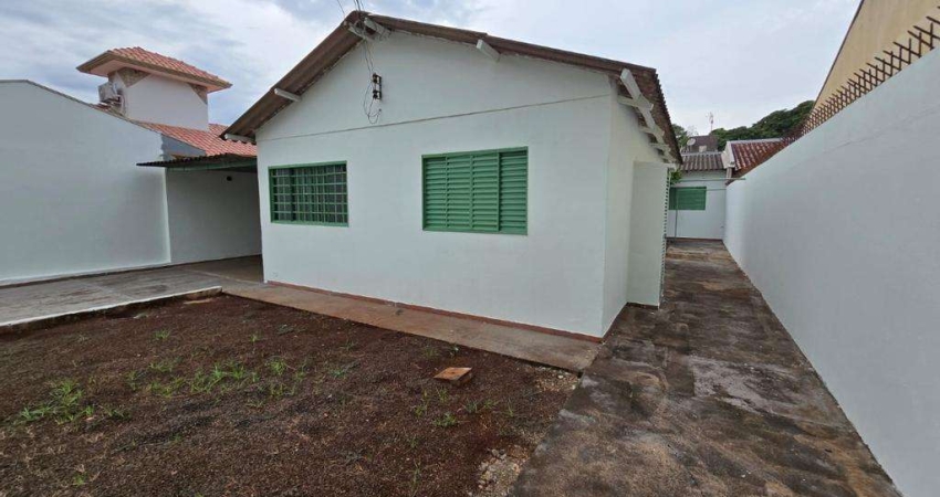 Casa com 90 m² e 2 Quartos à Venda no Cj Hab Sol Nascente - Maringá