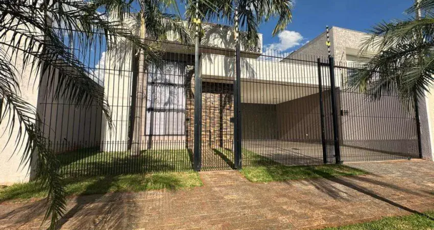 Casa com 201.09 m² e 3 Quartos à Venda no Jardim Munique - Maringá