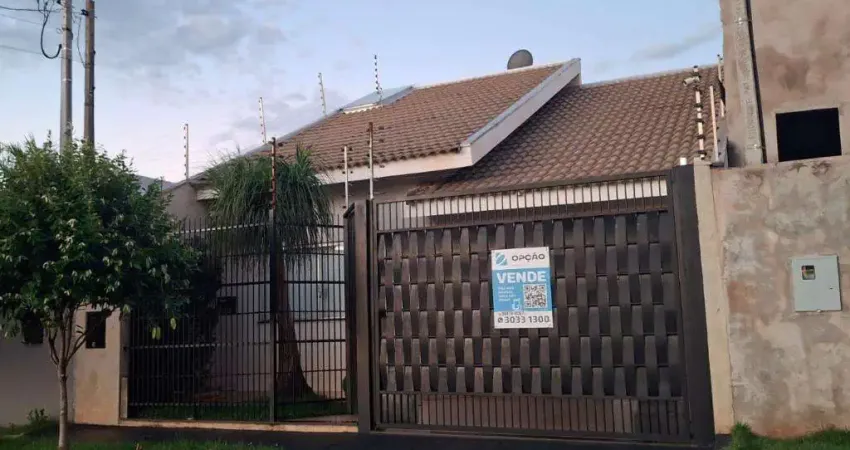 Casa à venda em Maringá, Jardim Oriental, com 3 quartos, com 153.02 m²
