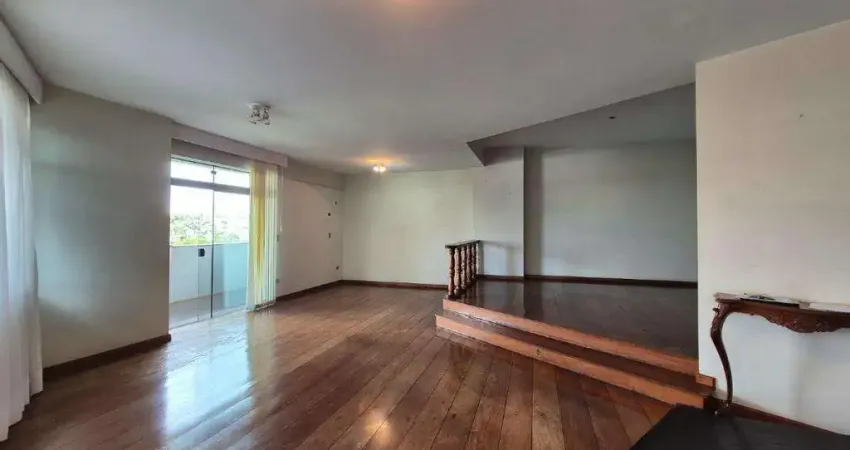 Apartamento com 291.84 m² e 4 Quartos à Venda na Zona 04 - Maringá