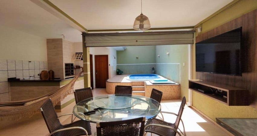 Sobrado com 142.97 m² e 3 Quartos à Venda no Jardim América - Maringá