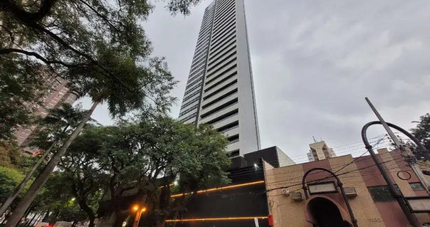 Apartamento com 194.26 m² e 4 suítes, à venda na Zona 01 em Maringá
