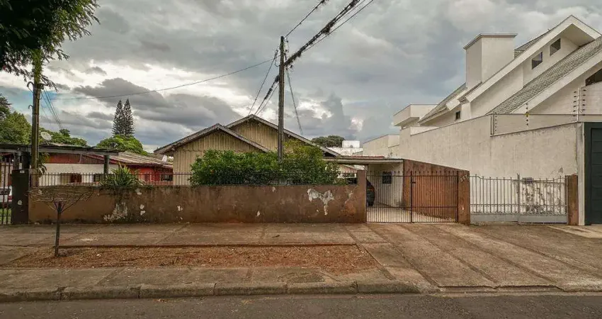 Terreno à venda na Rua Vitório Balani, 857, Zona 05, Maringá
