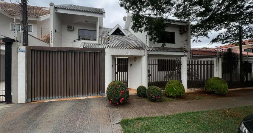 Sobrado à venda em maringá, jardim guaporé, com 3 quartos, com 239.5 m²