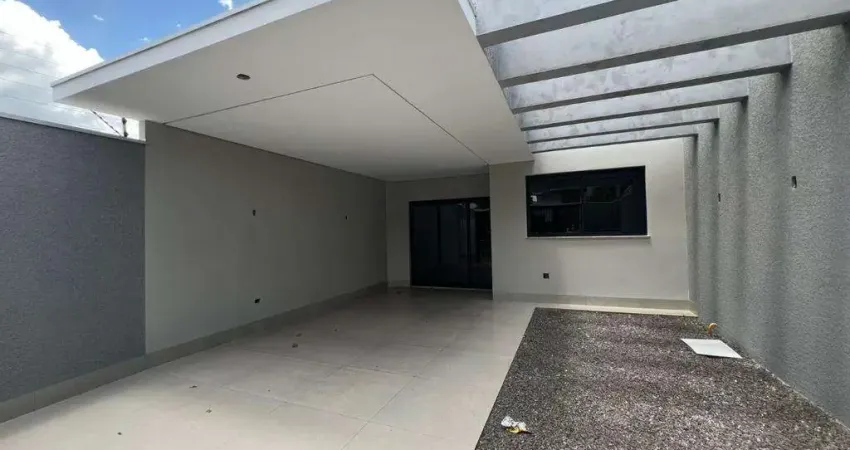 Casa à venda em Maringá, Jardim Tóquio, com 3 quartos, com 110.04 m²