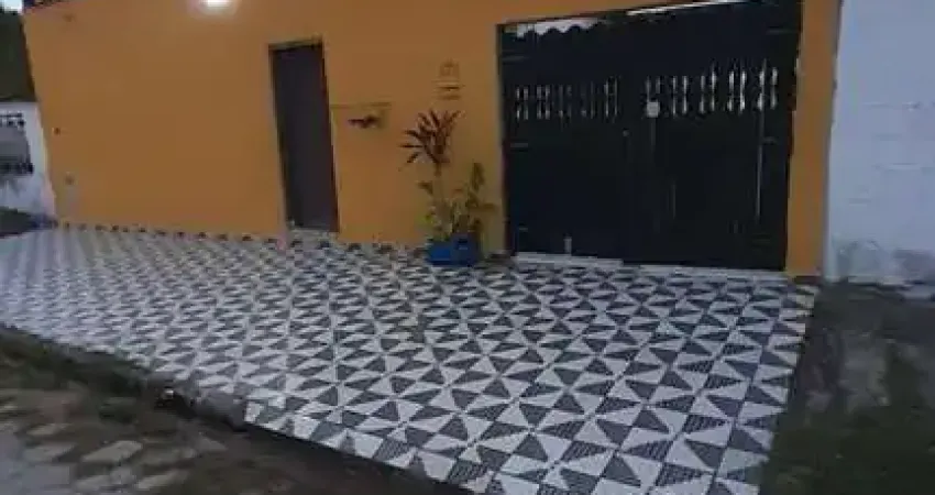 Casa para Venda em Mongaguá, Jardim Santana, 2 dormitórios, 2 suítes, 1 banheiro, 4 vagas