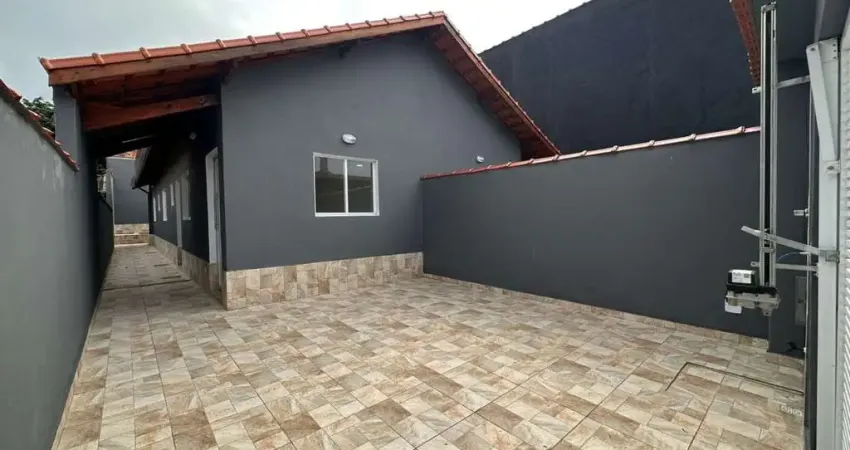 Casa para Venda em Itanhaém, Jardim Suarão, 2 dormitórios, 1 suíte, 1 banheiro, 1 vaga