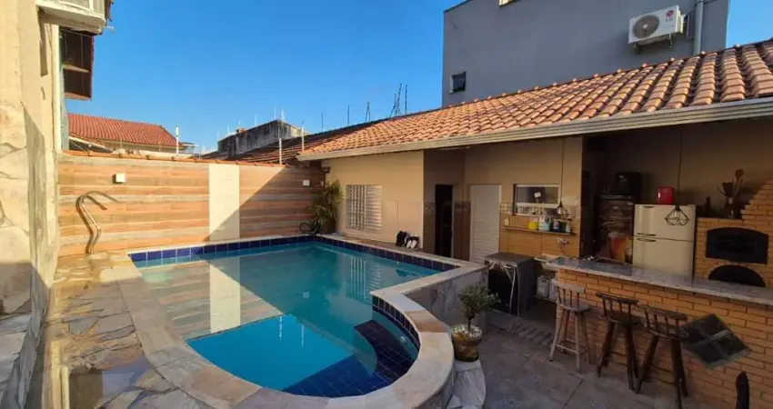Casa para Venda em Itanhaém, Praia dos Sonhos, 3 dormitórios, 1 suíte, 2 banheiros, 2 vagas