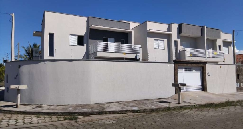 Casa para Venda em Itanhaém, Regina, 3 dormitórios, 1 suíte, 1 banheiro, 3 vagas
