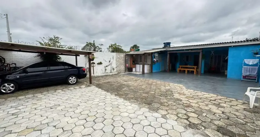 Casa para Venda em Itanhaém, Jardim Itapel, 2 dormitórios, 2 suítes, 1 banheiro, 4 vagas