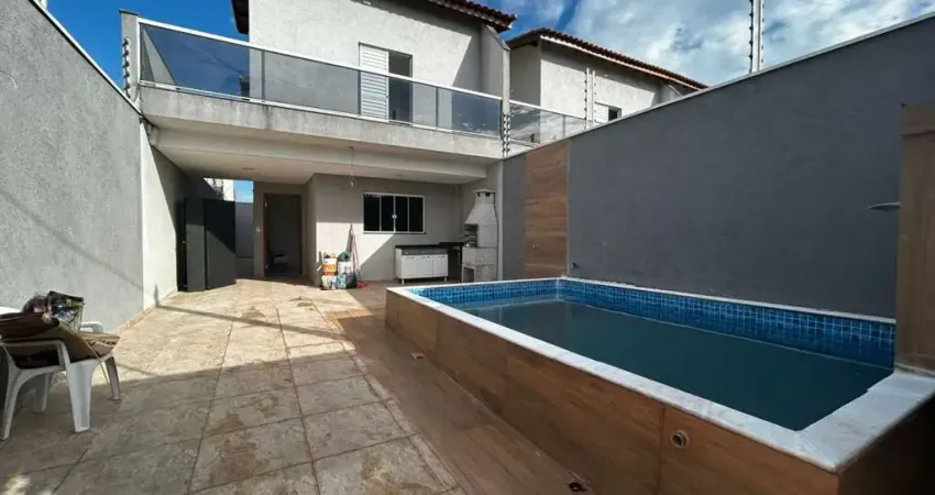 Casa para venda em itanhaém, suarão, 4 dormitórios, 2 suítes, 1 banheiro, 2 vagas