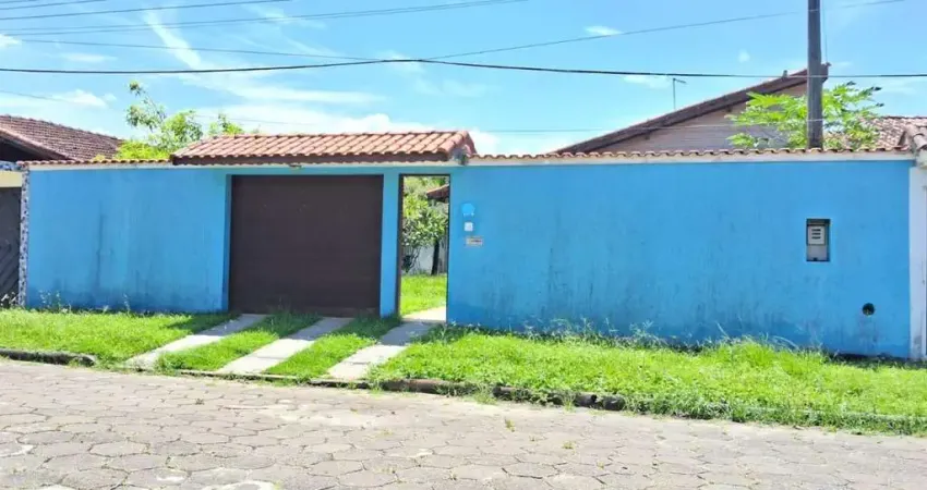 Casa para Venda em Itanhaém, Loty, 2 dormitórios, 2 banheiros, 5 vagas