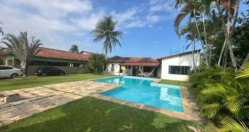 Casa para Venda em Itanhaém, Bopiranga, 2 dormitórios, 1 suíte, 1 banheiro, 10 vagas