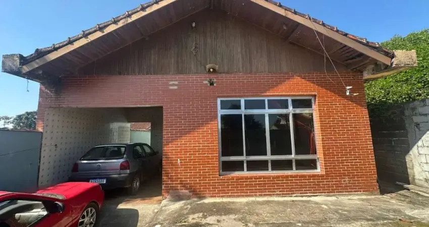 Casa para Venda em Peruíbe, Vila Erminda, 4 dormitórios, 1 banheiro, 2 vagas