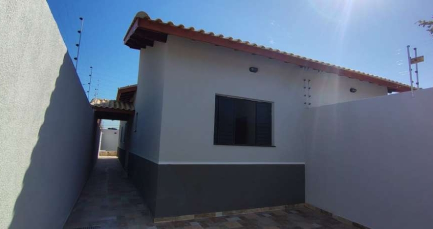 Casa para Venda em Itanhaém, Suarão, 2 dormitórios, 1 suíte, 1 banheiro, 1 vaga
