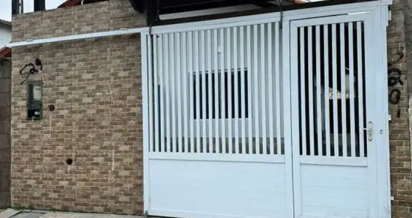 Casa para Venda em Itanhaém, Jardim Corumbá, 2 dormitórios, 1 suíte, 1 banheiro, 2 vagas