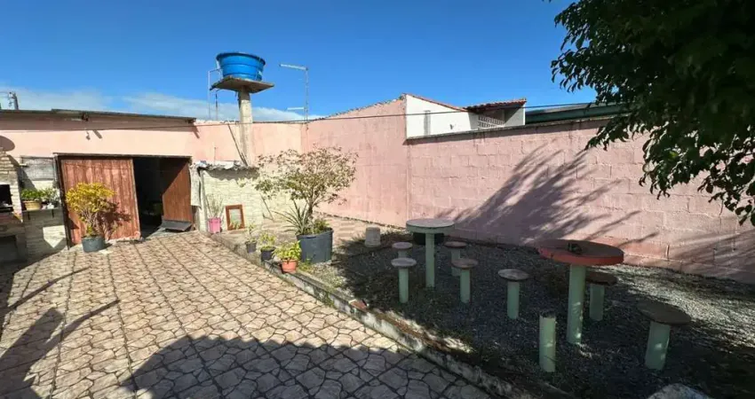 Casa para Venda em Itanhaém, Jamaica, 2 dormitórios, 1 banheiro, 3 vagas