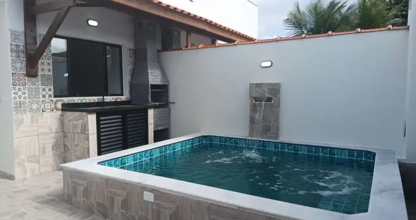 Casa para Venda em Itanhaém, Loty, 2 dormitórios, 1 suíte, 1 banheiro, 2 vagas