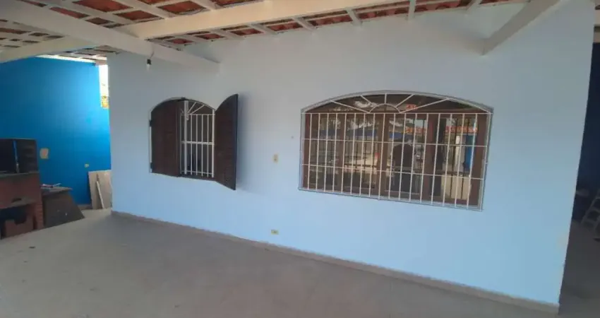 Casa para Venda em Itanhaém, Regina, 2 dormitórios, 1 suíte, 1 banheiro