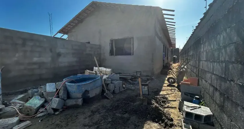 Casa para venda em itanhaém, tupy, 2 dormitórios, 1 suíte, 1 banheiro, 2 vagas