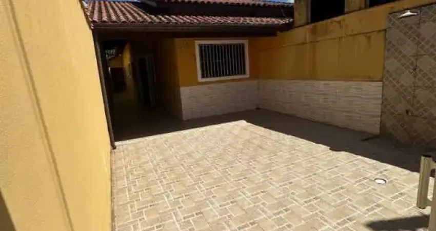 Casa para venda em itanhaém, tupy, 2 dormitórios, 1 suíte, 1 banheiro, 3 vagas