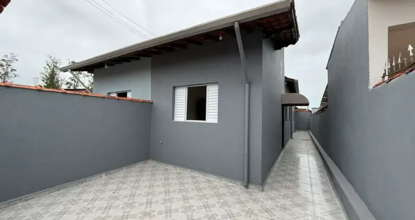 Casa para venda em itanhaém, jardim corumbá, 2 dormitórios, 1 suíte, 1 banheiro, 1 vaga